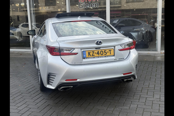 Lexus RC 300h F Sport Line | Schuifdak, Parkeersensoren, Stoelventilatie + verwarming, Leer, Dodehoekherkenning, Navigatie
