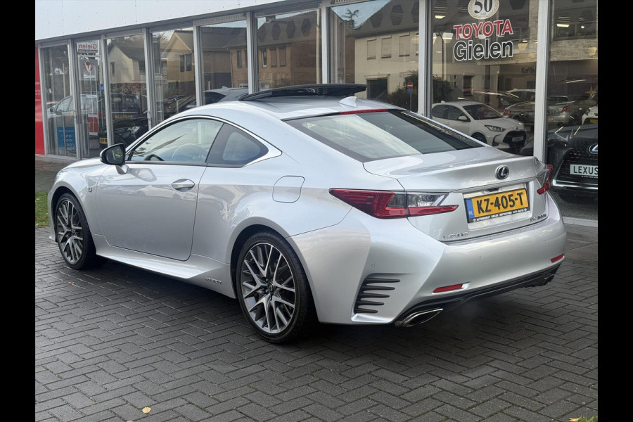 Lexus RC 300h F Sport Line | Schuifdak, Parkeersensoren, Stoelventilatie + verwarming, Leer, Dodehoekherkenning, Navigatie
