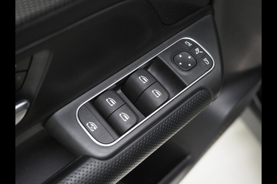 Mercedes-Benz Glb 180 7p. | Leder | Trekhaak | Camera | LED | DAB | Cruise