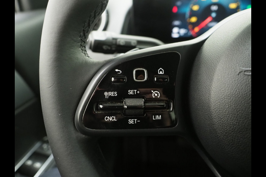 Mercedes-Benz Glb 180 7p. | Leder | Trekhaak | Camera | LED | DAB | Cruise