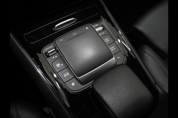 Mercedes-Benz Glb 180 7p. | Leder | Trekhaak | Camera | LED | DAB | Cruise