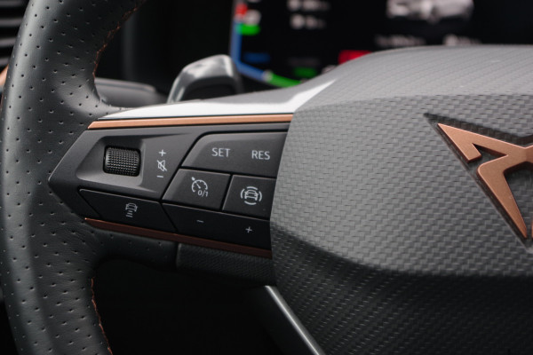 CUPRA Leon 1.4 e-Hybrid 245 PK VZ Adrenaline, Winterpakket, Camera, Adap. Cruise Control