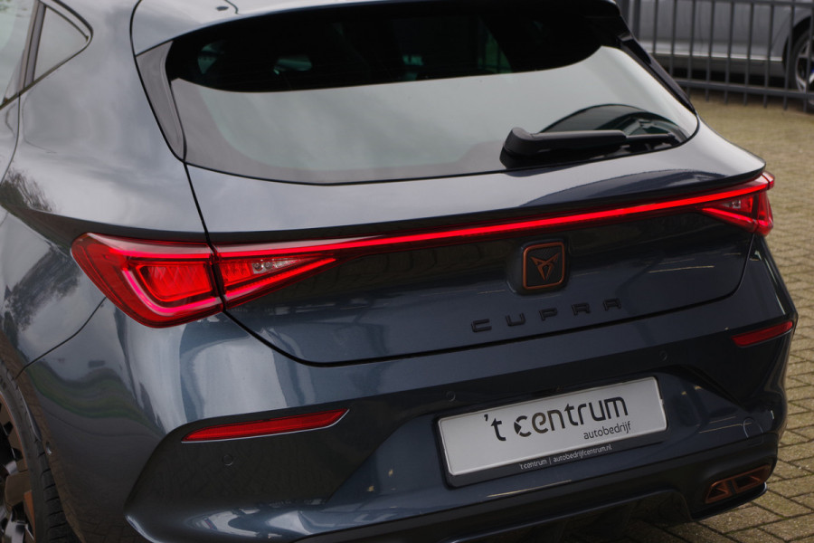 CUPRA Leon 1.4 e-Hybrid 245 PK VZ Adrenaline, Winterpakket, Camera, Adap. Cruise Control