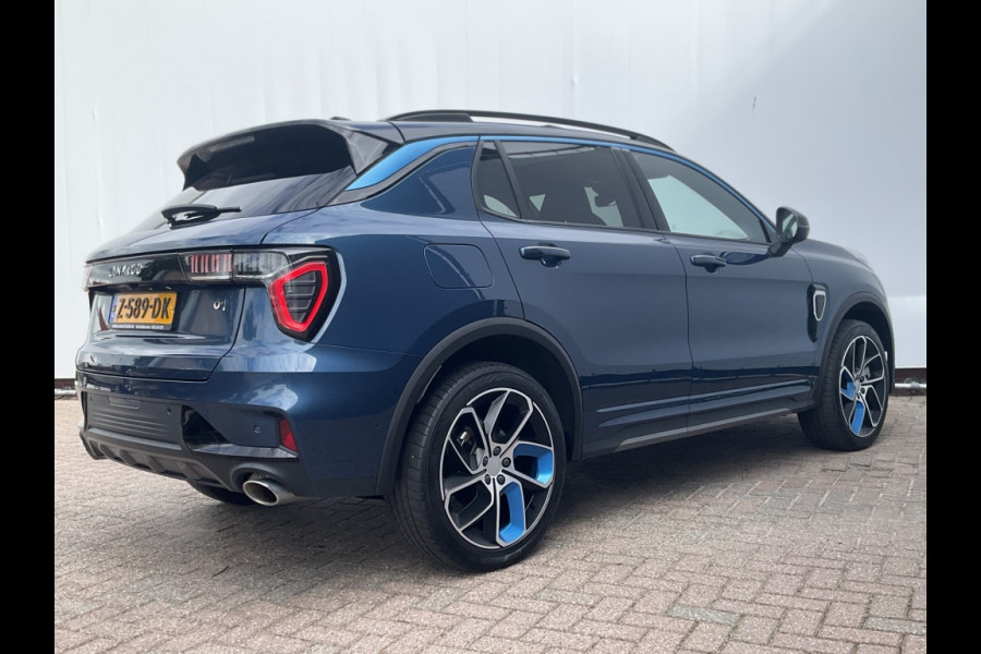 Lynk & Co 01 1.5 262pk Plug-in Zwarte hemel 360° Carplay Hybride PHEV
