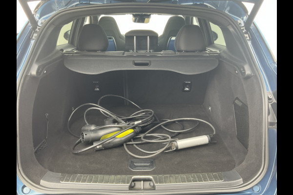 Lynk & Co 01 1.5 262pk Plug-in Zwarte hemel 360° Carplay Hybride PHEV