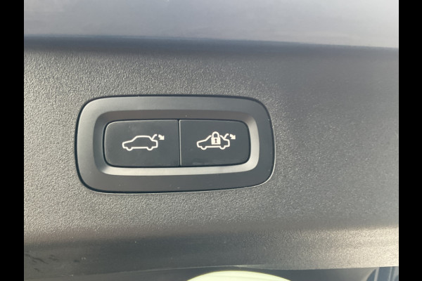 Lynk & Co 01 1.5 262pk Plug-in Zwarte hemel 360° Carplay Hybride PHEV