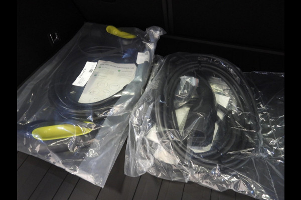 Lynk & Co 01 1.5 PHEV !NIEUW! NAVI/STUURVERW/SCHUIFDAK/LED/20"LMV!