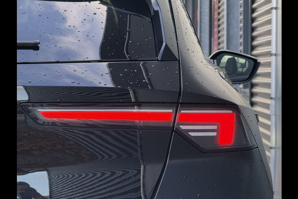 Opel Astra BWJ 12-2022 | 1.2 131PK! Bus. Edition | CAMREA | NAVI | CLIMA | CARPLAY | AD CRUISE | PDC 2X | STOELVERW | STUURWIELVERW |