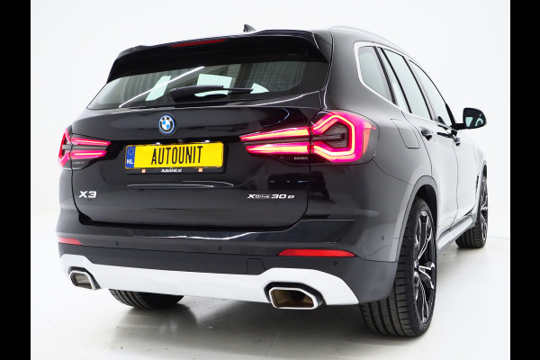 BMW X3 xDrive30e LCI 292PK | Leder | Sportstoelen | Zwarte Hemel | Camera | DAB | Carplay