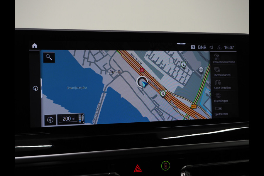 BMW X3 xDrive30e LCI 292PK | Leder | Sportstoelen | Zwarte Hemel | Camera | DAB | Carplay