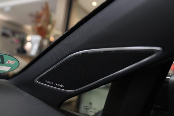 Volkswagen Golf 2.0 TSI GTI PANO/CARPLAY/IQ/KEYLESS/H&K/SFEERV/VOL!