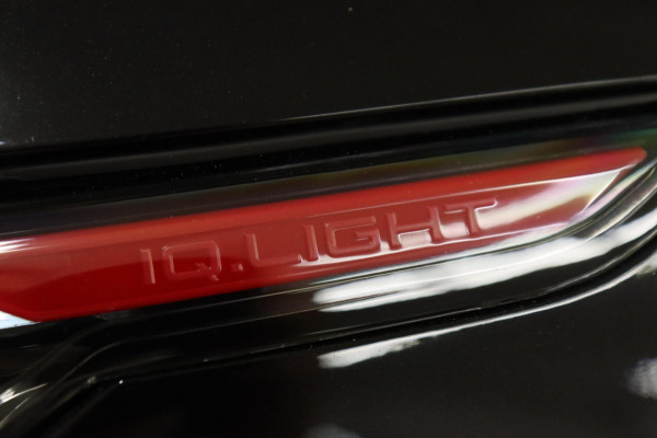 Volkswagen Golf 2.0 TSI GTI PANO/CARPLAY/IQ/KEYLESS/H&K/SFEERV/VOL!