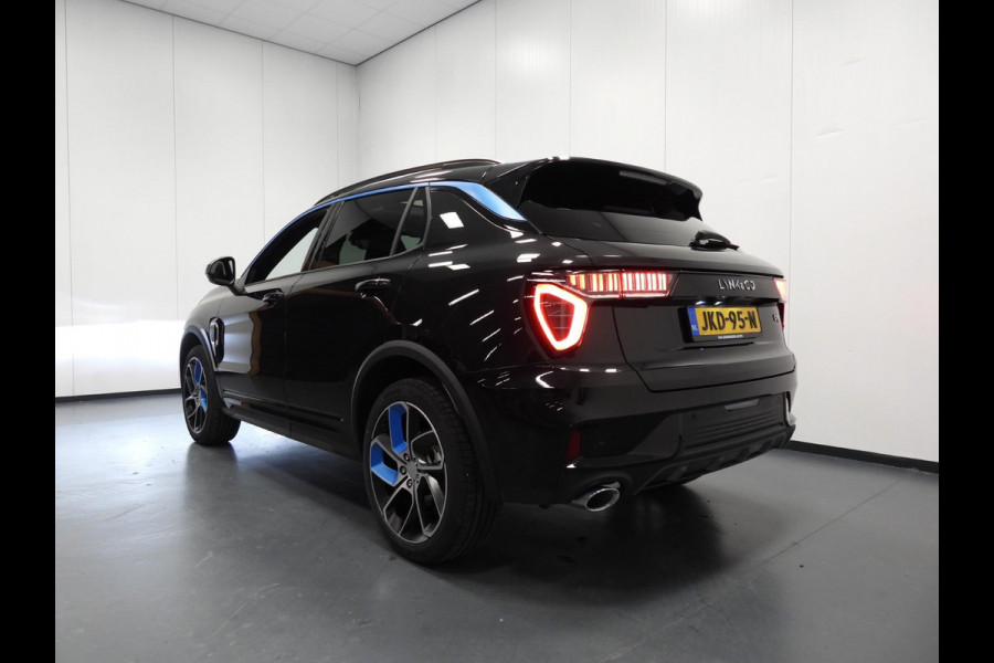 Lynk & Co 01 1.5 PHEV !NIEUW! NAVI/STUURVERW/SCHUIFDAK/LED/20"LMV! Lynk & Co 01 1.5 PHEV !NIEUW! NAVI/STUURVERW/SCHUIFDAK/LED/20"LMV!