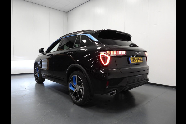 Lynk & Co 01 1.5 PHEV !NIEUW! NAVI/STUURVERW/SCHUIFDAK/LED/20"LMV! Lynk & Co 01 1.5 PHEV !NIEUW! NAVI/STUURVERW/SCHUIFDAK/LED/20"LMV!