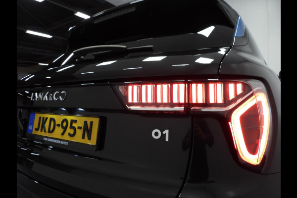 Lynk & Co 01 1.5 PHEV !NIEUW! NAVI/STUURVERW/SCHUIFDAK/LED/20"LMV! Lynk & Co 01 1.5 PHEV !NIEUW! NAVI/STUURVERW/SCHUIFDAK/LED/20"LMV!