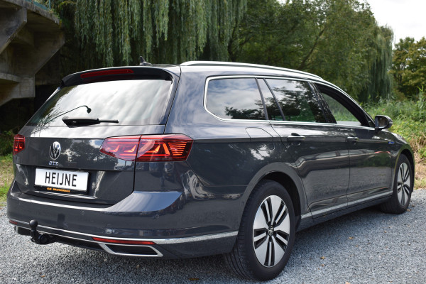 Volkswagen Passat Variant 218PK DSG HYBRID GTE BUSINESS LEDER/CAMERA/TREKHAAK/IQ-LIGHT
