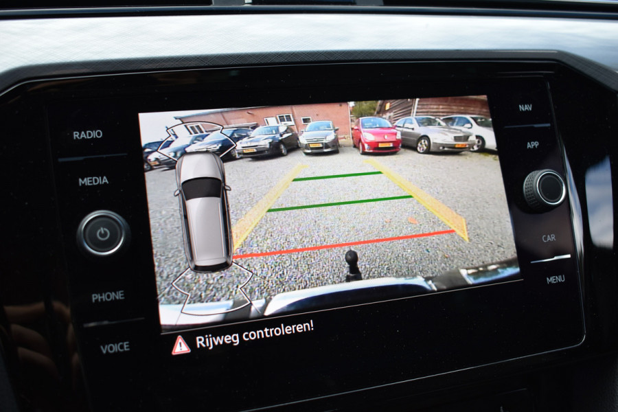 Volkswagen Passat Variant 218PK DSG HYBRID GTE BUSINESS LEDER/CAMERA/TREKHAAK/IQ-LIGHT