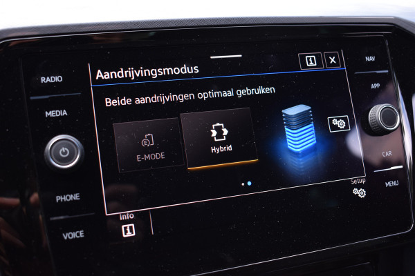 Volkswagen Passat Variant 218PK DSG HYBRID GTE BUSINESS LEDER/CAMERA/TREKHAAK/IQ-LIGHT
