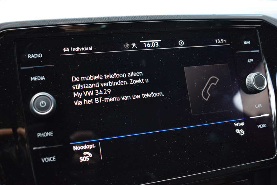 Volkswagen Passat Variant 218PK DSG HYBRID GTE BUSINESS LEDER/CAMERA/TREKHAAK/IQ-LIGHT