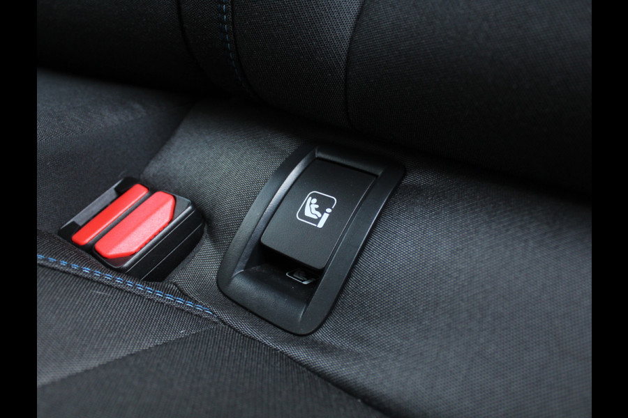 Lynk & Co 01 1.5 CARPLAY | 360CAMERA | DAB | PANODAK | LED | STOELVERW | ADAPCRUISE | WIFI