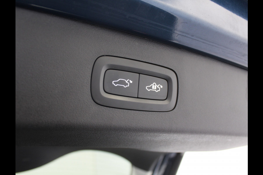 Lynk & Co 01 1.5 CARPLAY | 360CAMERA | DAB | PANODAK | LED | STOELVERW | ADAPCRUISE | WIFI