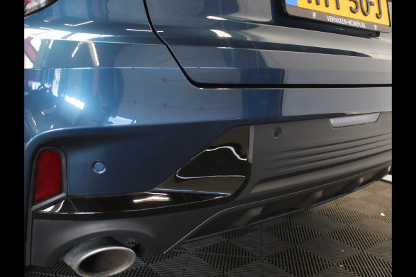 Lynk & Co 01 1.5 CARPLAY | 360CAMERA | DAB | PANODAK | LED | STOELVERW | ADAPCRUISE | WIFI