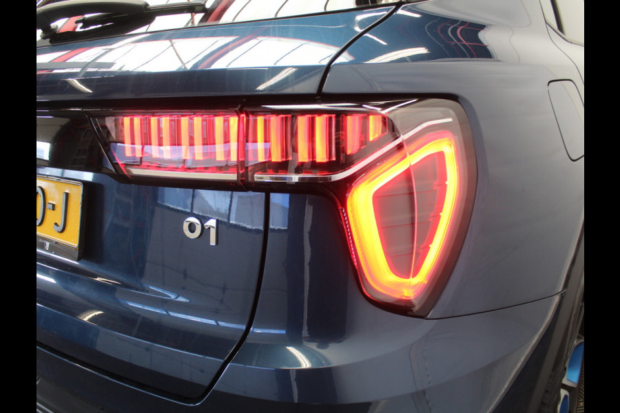 Lynk & Co 01 1.5 CARPLAY | 360CAMERA | DAB | PANODAK | LED | STOELVERW | ADAPCRUISE | WIFI