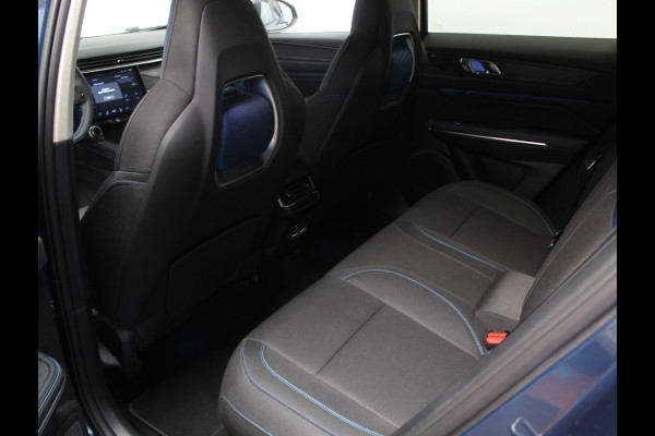 Lynk & Co 01 1.5 CARPLAY | 360CAMERA | DAB | PANODAK | LED | STOELVERW | ADAPCRUISE | WIFI