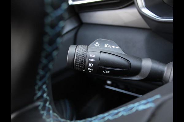 Lynk & Co 01 1.5 CARPLAY | 360CAMERA | DAB | PANODAK | LED | STOELVERW | ADAPCRUISE | WIFI