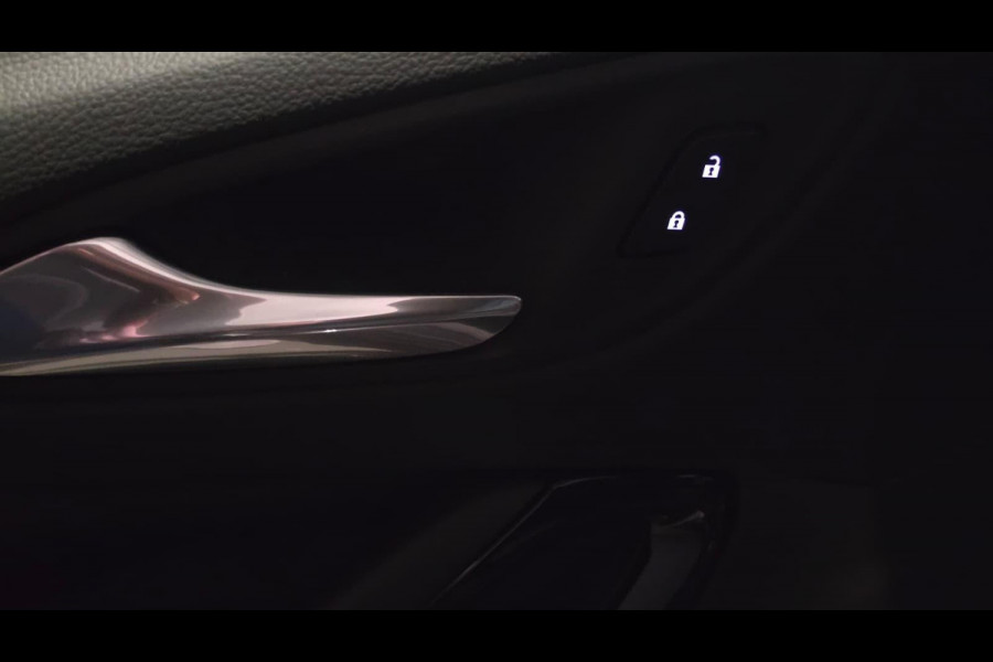 Opel Astra Sports Tourer 1.2 Edition | Camera | Navi | Climate