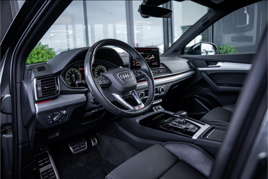 Audi Q5 55 TFSI e Competition - Luchtv. l Massage l HUD l B&O l Trekhaak l S-Line Audi Q5 55 TFSI e Competition - Luchtv. l Massage l HUD l B&O l Trekhaak l S-Line
