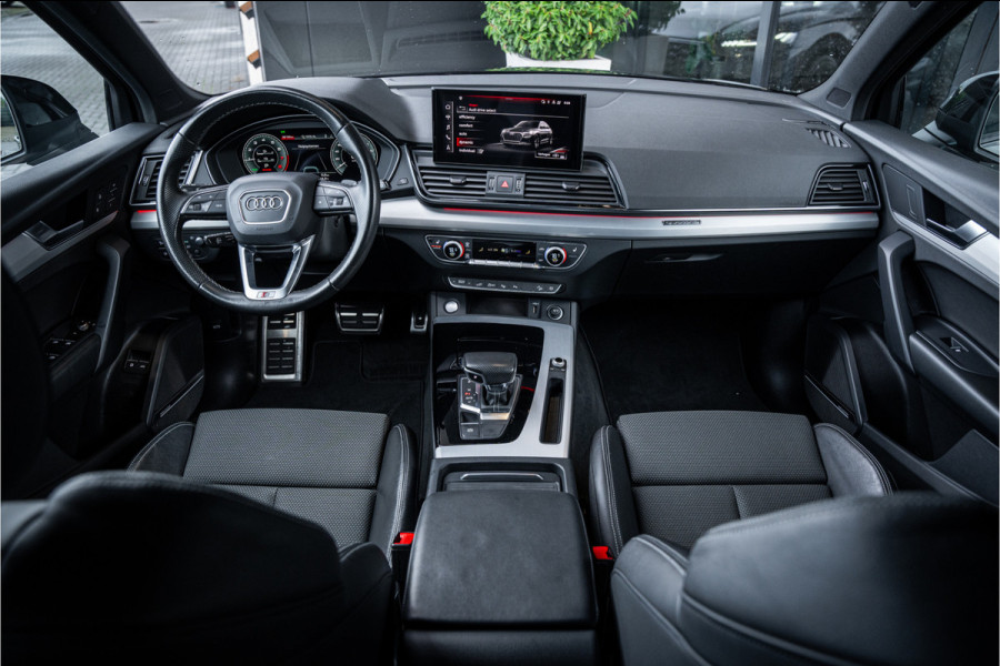 Audi Q5 55 TFSI e Competition - Luchtv. l Massage l HUD l B&O l Trekhaak l S-Line Audi Q5 55 TFSI e Competition - Luchtv. l Massage l HUD l B&O l Trekhaak l S-Line