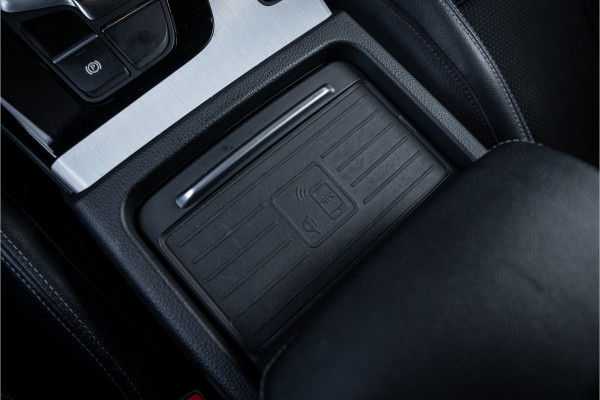 Audi Q5 55 TFSI e Competition - Luchtv. l Massage l HUD l B&O l Trekhaak l S-Line Audi Q5 55 TFSI e Competition - Luchtv. l Massage l HUD l B&O l Trekhaak l S-Line