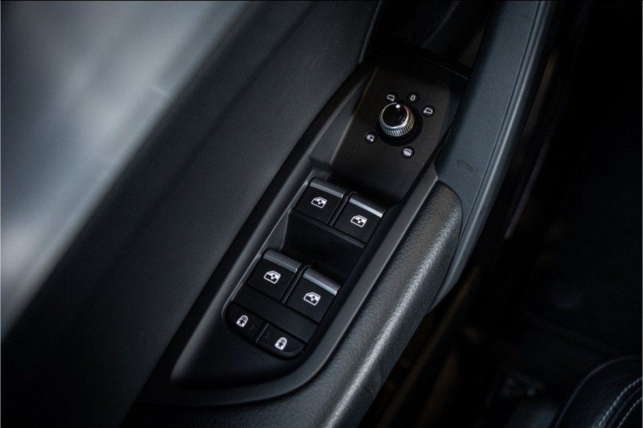 Audi Q5 55 TFSI e Competition - Luchtv. l Massage l HUD l B&O l Trekhaak l S-Line Audi Q5 55 TFSI e Competition - Luchtv. l Massage l HUD l B&O l Trekhaak l S-Line