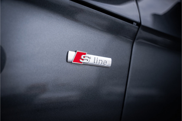 Audi Q5 55 TFSI e Competition - Luchtv. l Massage l HUD l B&O l Trekhaak l S-Line Audi Q5 55 TFSI e Competition - Luchtv. l Massage l HUD l B&O l Trekhaak l S-Line