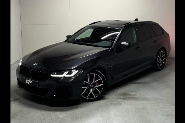 BMW 5 Serie Touring 530e M-Sport Pano Sfeer Leder Carplay Trekh.