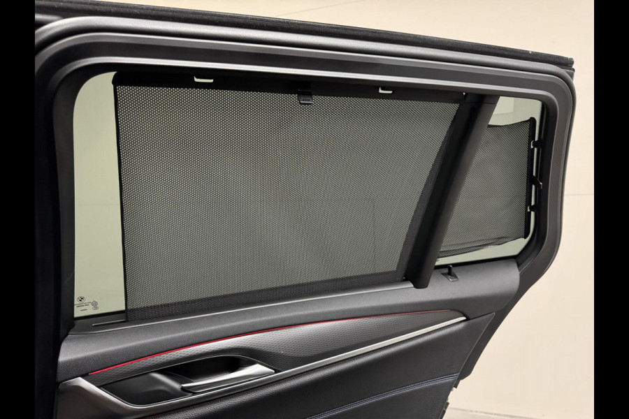 BMW 5 Serie Touring 530e M-Sport Pano Sfeer Leder Carplay Trekh.