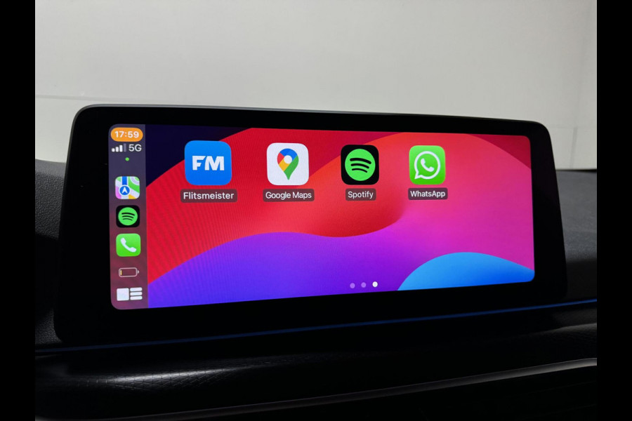 BMW 5 Serie Touring 530e M-Sport Pano Sfeer Leder Carplay Trekh.