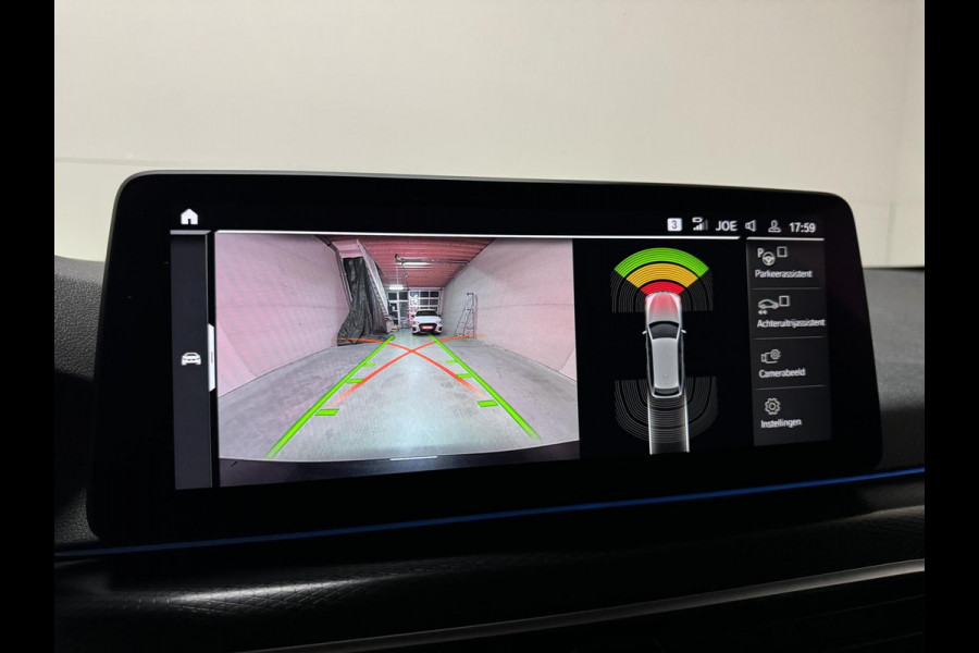 BMW 5 Serie Touring 530e M-Sport Pano Sfeer Leder Carplay Trekh.