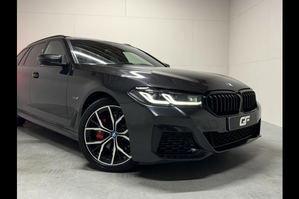 BMW 5 Serie Touring 530e M-Sport Pano Sfeer Leder Carplay Trekh.