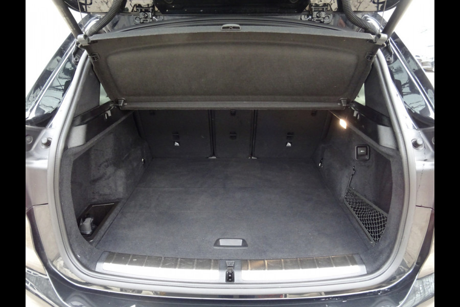 BMW X1 sDrive20i Orange Edition III * PANORAMADAK * HEAD-UP * DEALER ONDERH. !!