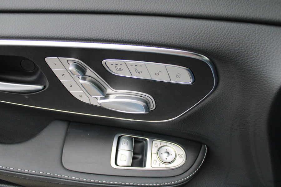 Mercedes-Benz V-Klasse 300d / Exclusive / 6/7-Pers / Luchtv / Pano / INCL BTW-BPM / 2x Elec Schuifd / 360 Cam / Burmester / Vol Opties / NIEUW!! Mercedes-Benz V-Klasse 300d / Exclusive / 6/7-Pers / Luchtv / Pano / INCL BTW-BPM / 2x Elec Schuifd / 360 Cam / Burmester / Vol Opties / NIEUW!!