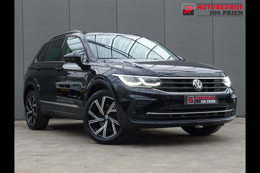 Volkswagen Tiguan 1.4 TSI eHybrid Business+ * PANORAMADAK * 19 INCH * CARPLAY !! Volkswagen Tiguan 1.4 TSI eHybrid Business+ * PANORAMADAK * 19 INCH * CARPLAY !!