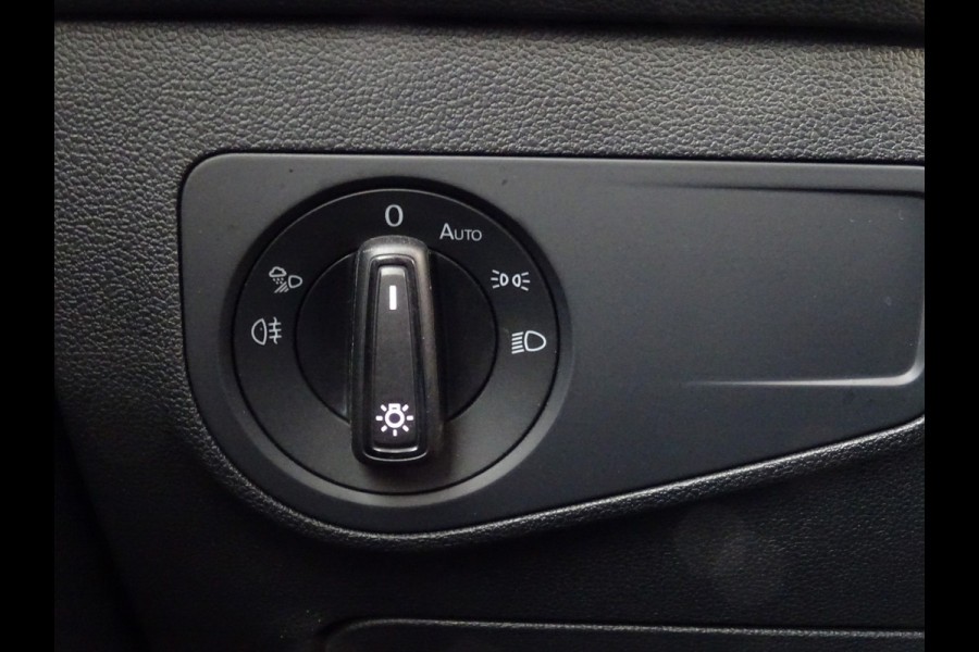 Volkswagen Tiguan 1.4 TSI eHybrid Business+ * PANORAMADAK * 19 INCH * CARPLAY !! Volkswagen Tiguan 1.4 TSI eHybrid Business+ * PANORAMADAK * 19 INCH * CARPLAY !!