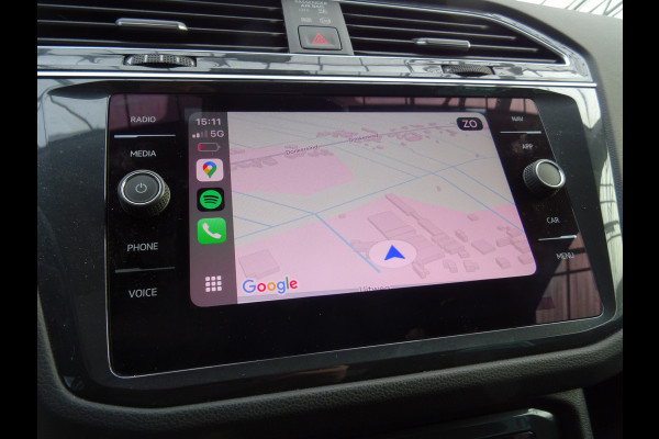 Volkswagen Tiguan 1.4 TSI eHybrid Business+ * PANORAMADAK * 19 INCH * CARPLAY !! Volkswagen Tiguan 1.4 TSI eHybrid Business+ * PANORAMADAK * 19 INCH * CARPLAY !!