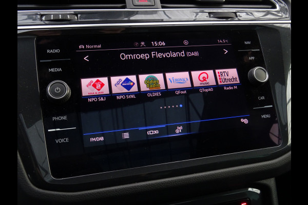 Volkswagen Tiguan 1.4 TSI eHybrid Business+ * PANORAMADAK * 19 INCH * CARPLAY !! Volkswagen Tiguan 1.4 TSI eHybrid Business+ * PANORAMADAK * 19 INCH * CARPLAY !!