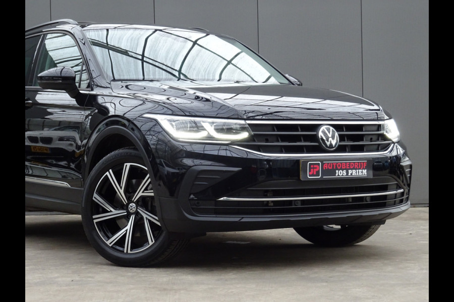Volkswagen Tiguan 1.4 TSI eHybrid Business+ * PANORAMADAK * 19 INCH * CARPLAY !! Volkswagen Tiguan 1.4 TSI eHybrid Business+ * PANORAMADAK * 19 INCH * CARPLAY !!