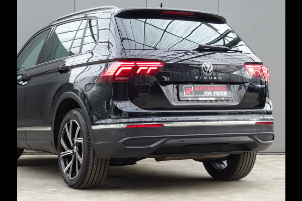 Volkswagen Tiguan 1.4 TSI eHybrid Business+ * PANORAMADAK * 19 INCH * CARPLAY !! Volkswagen Tiguan 1.4 TSI eHybrid Business+ * PANORAMADAK * 19 INCH * CARPLAY !!