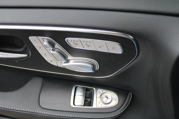 Mercedes-Benz V-Klasse 300d / Exclusive / DC / Luchtvering / Panorama / 2x Elec Schuifd / 360 Cam / Burmester / Vol Opties / NIEUW!!
