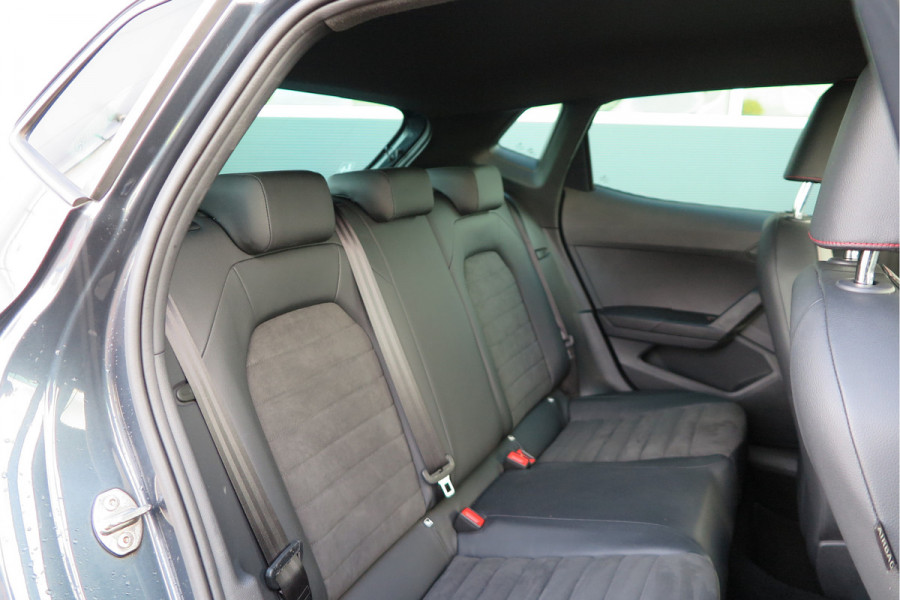 Seat Ibiza 1.0 TSI 95PK FR Limited Edition, Virtual Cockpit , Beats audio , Led verlichting, Camera, Stoelverwarming, Navi, Alcantara bekleding ,Cruise control, etc. . Seat Ibiza 1.0 TSI 95PK FR Limited Edition, Virtual Cockpit , Beats audio , Led verlichting, Camera, Stoelverwarming, Navi, Alcantara bekleding ,Cruise control, etc. .